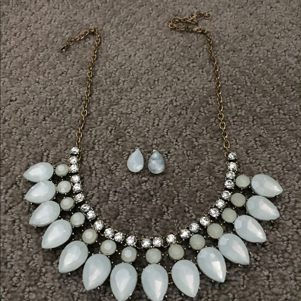 Jewelry sets! - Picture 6 of 8